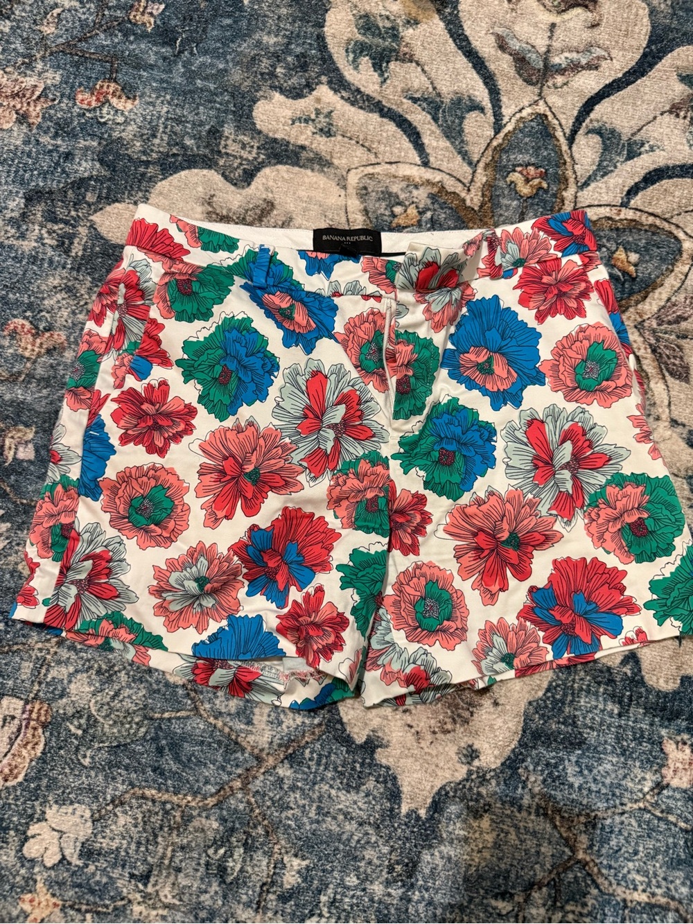 Banana Republic Floral Cotton Shorts in White with Red, Blue & Green Flowers